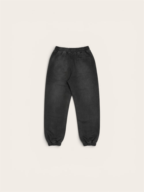 CHILL SWEATS